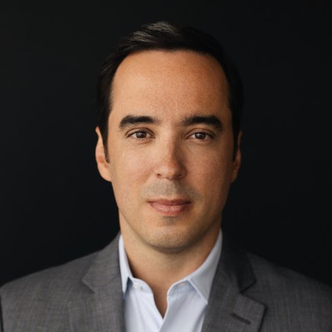 Dr. Paulo Jaworski, professor universitário, cirurgião urológico e mentor de estudantes de medicina